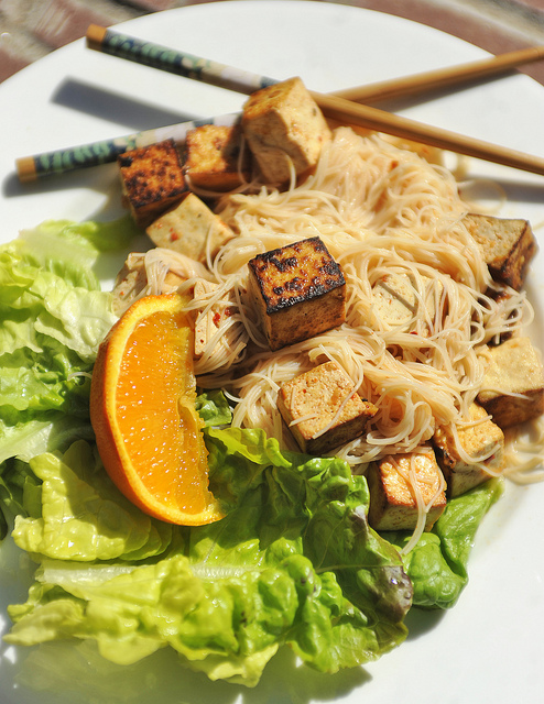 healthy noodles and tofu lunch