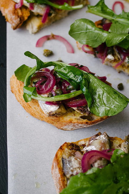 sardines on toast with vegetables