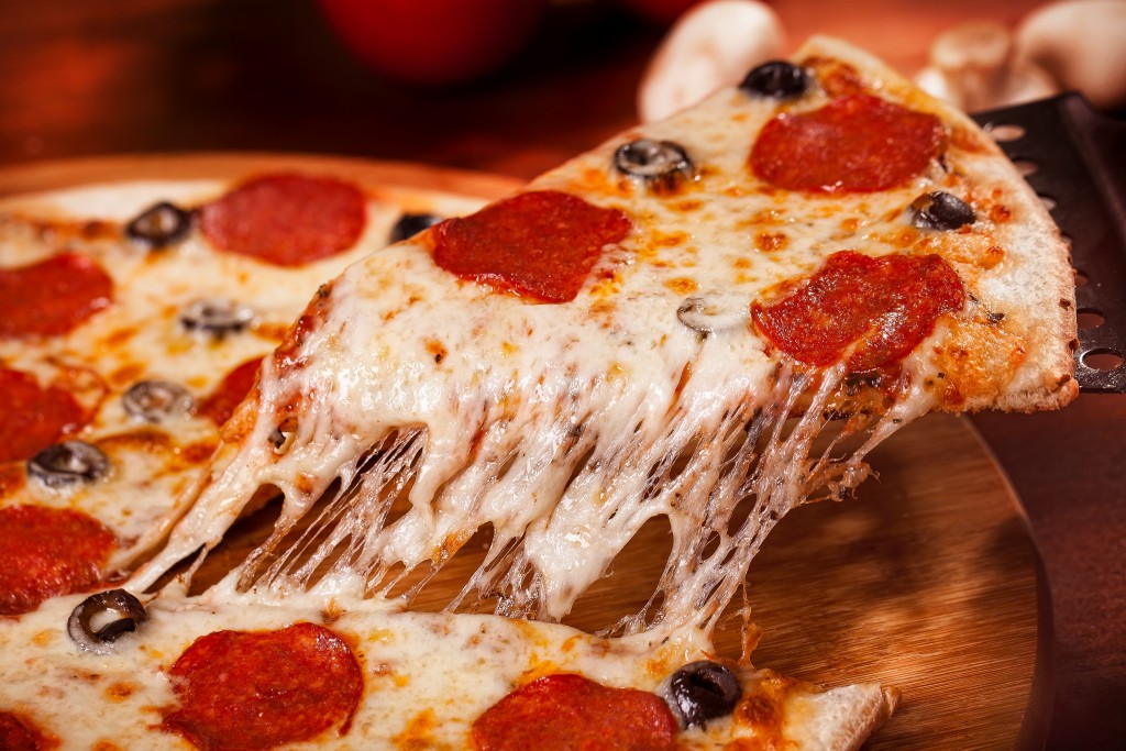 [تصویر:  Pepperoni-Pizza-2-1024x683.jpg]